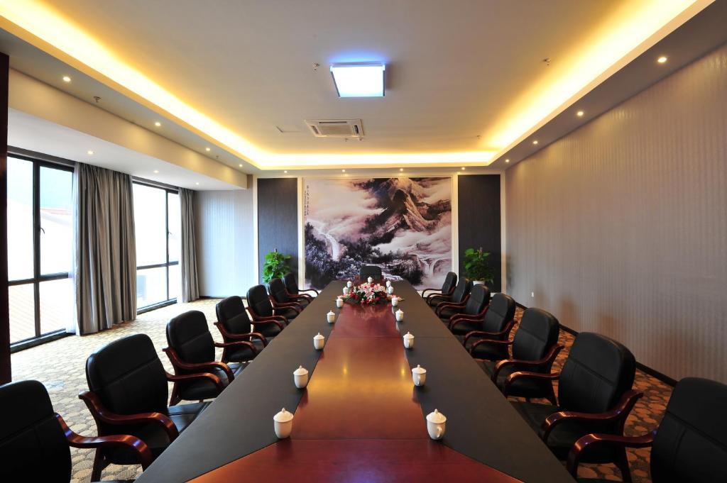 Jiande Yinyuan Hotel Tangcun מראה חיצוני תמונה