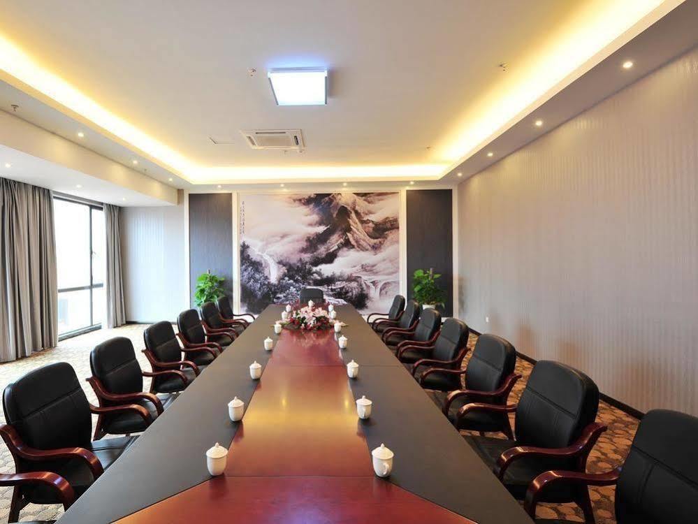 Jiande Yinyuan Hotel Tangcun מראה חיצוני תמונה