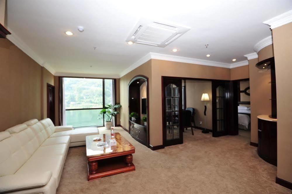 Jiande Yinyuan Hotel Tangcun מראה חיצוני תמונה